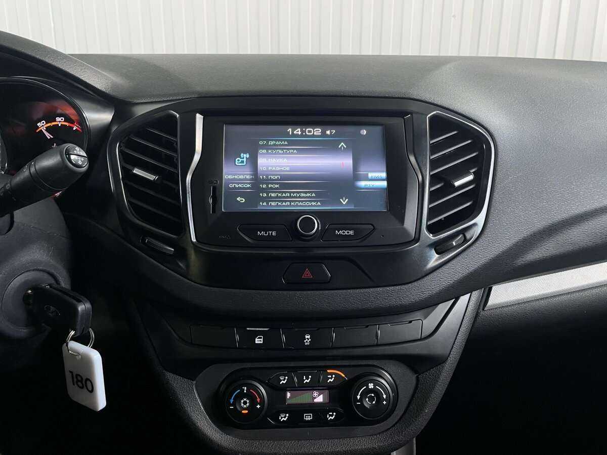 Купить Lada (ВАЗ) Vesta, 2019, 112 023 км, фото №15