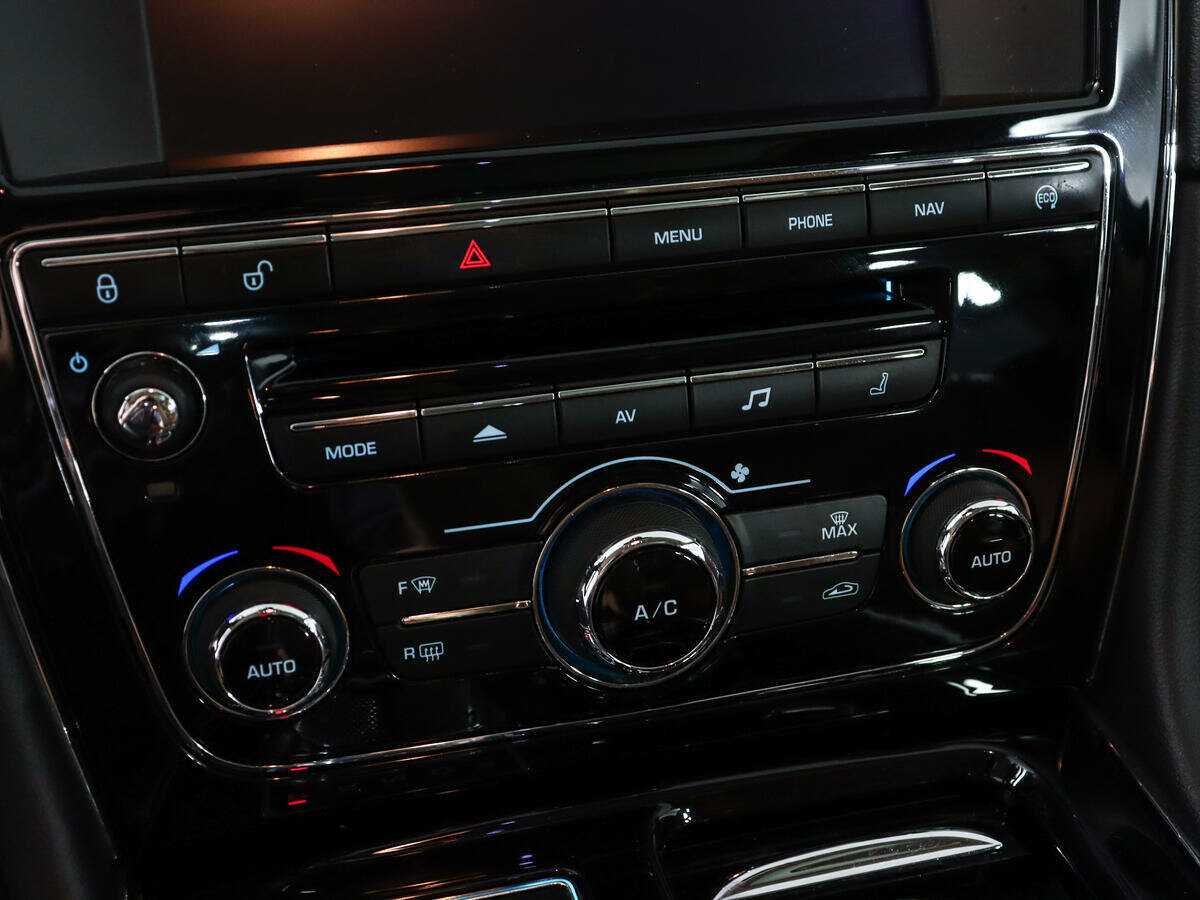 Купить Jaguar XJ, 2014, 100 521 км, фото №30