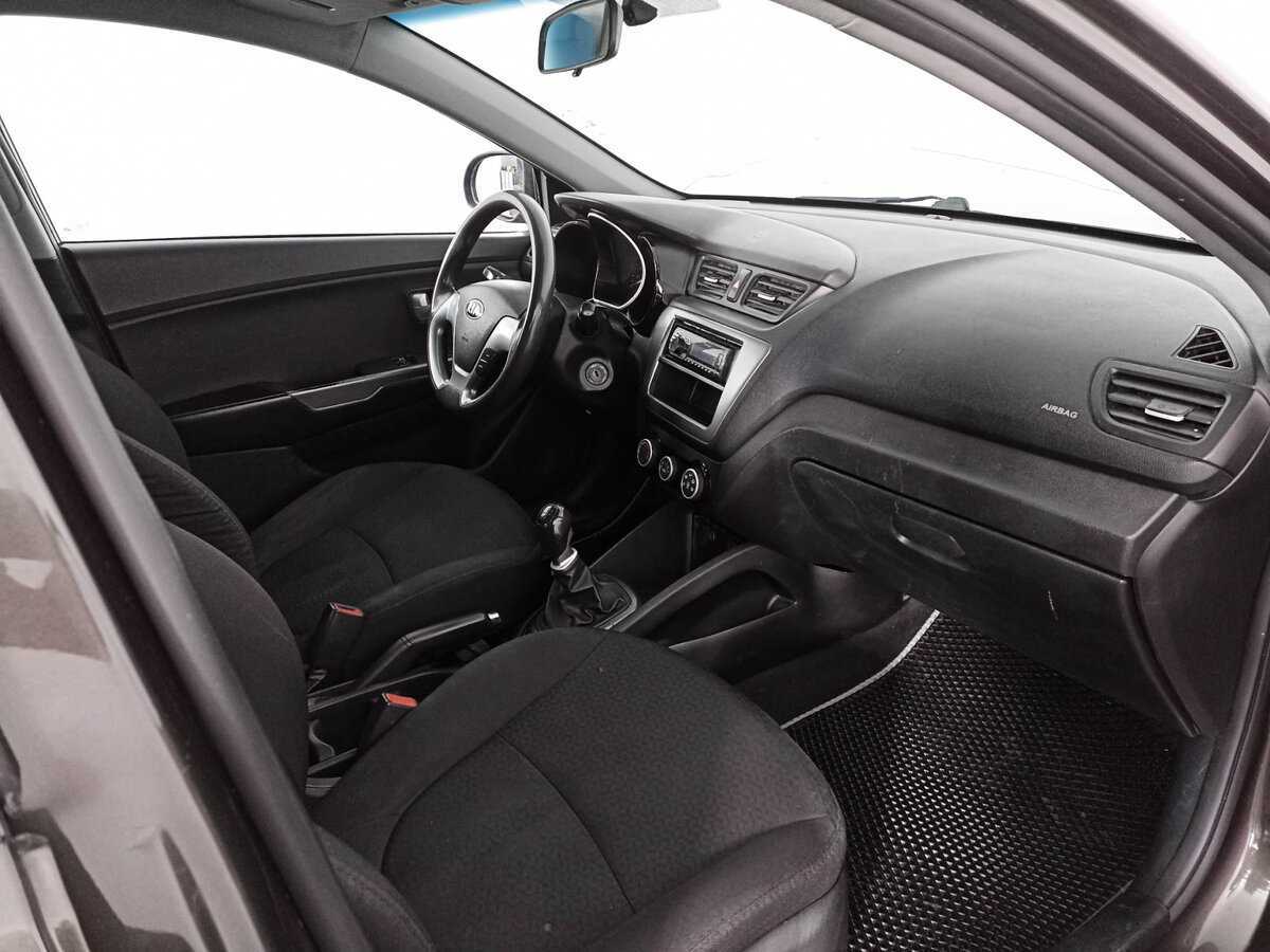 Купить Kia Rio, 2015, 158 499 км, фото №9