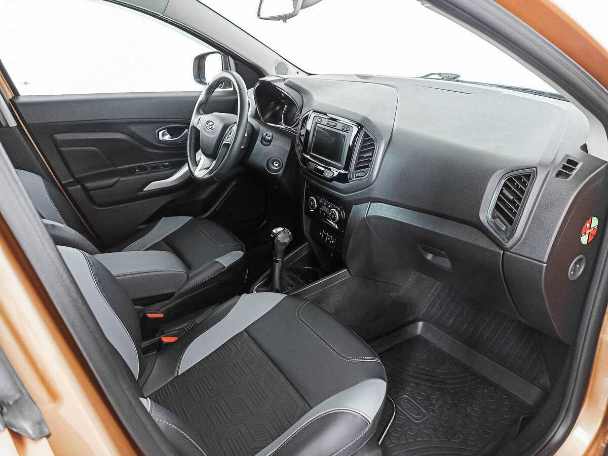 Купить Lada (ВАЗ) XRAY Cross, 2019, 76 932 км, фото №11