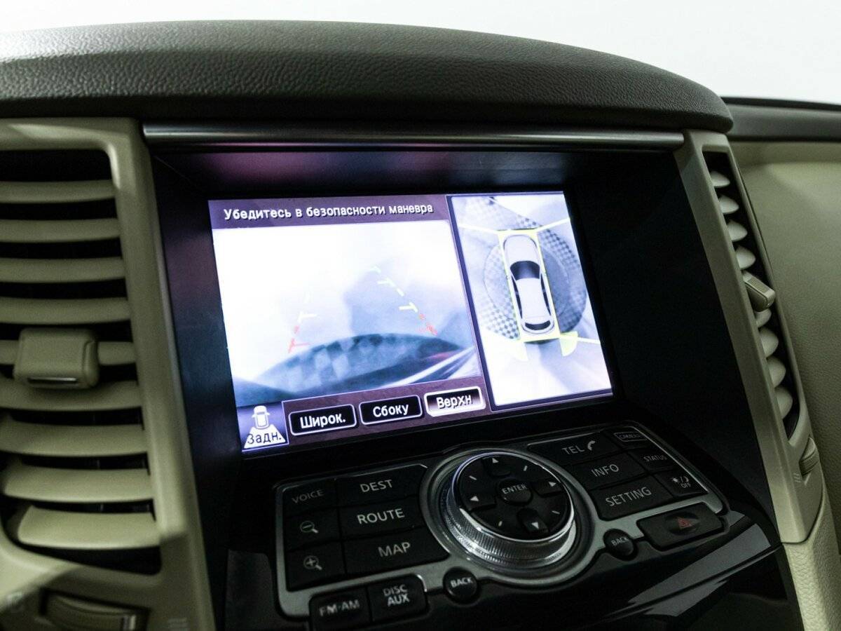 Купить Infiniti FX30d, 2012, 132 395 км, фото №19