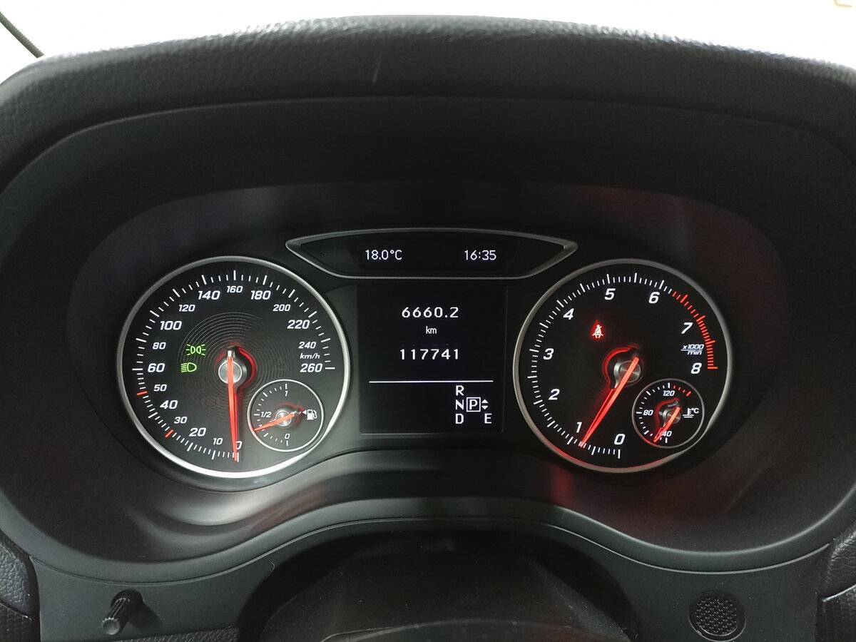 Купить Mercedes-Benz B-Класс 180, 2015, 117 742 км, фото №13