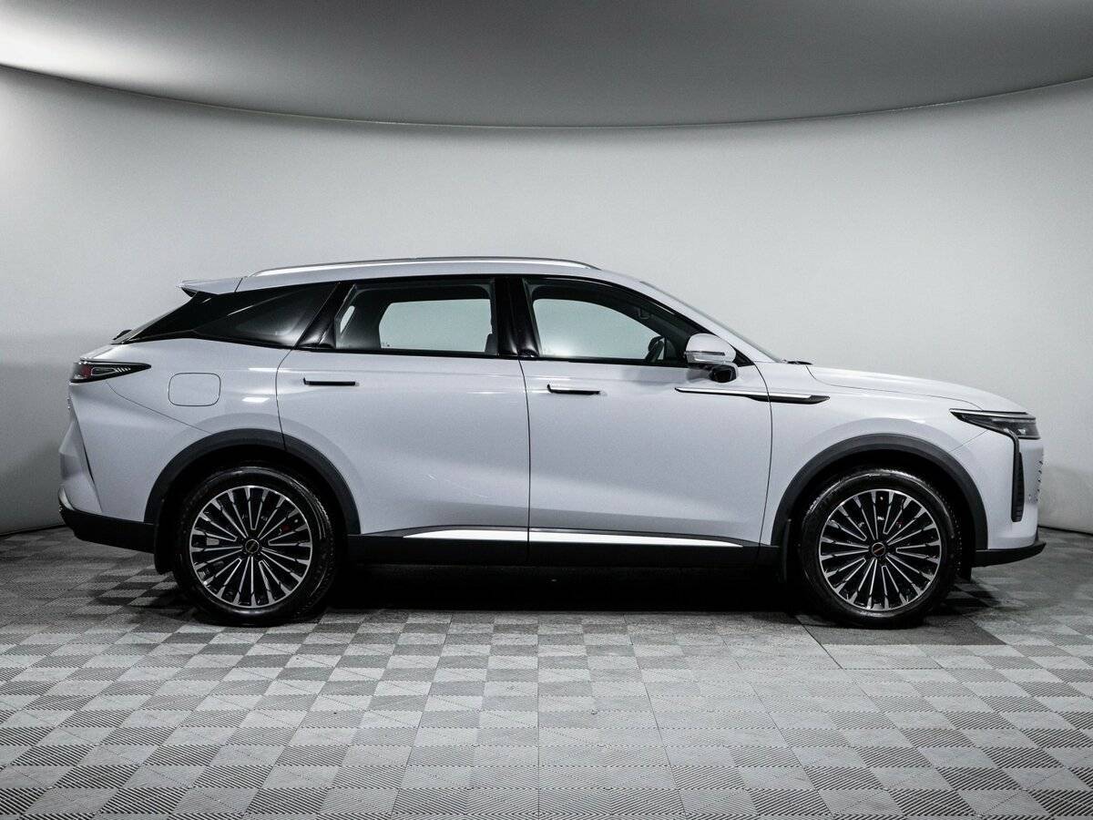 Купить Exeed RX, 2024, 6 403 км, фото №4