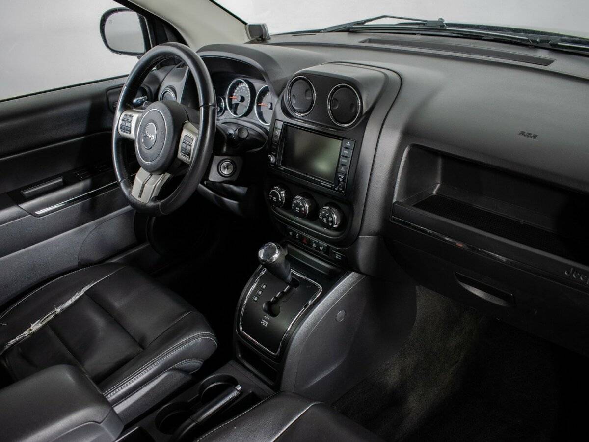 Купить Jeep Compass I Рестайлинг, 2012, 215 849 км, фото №9