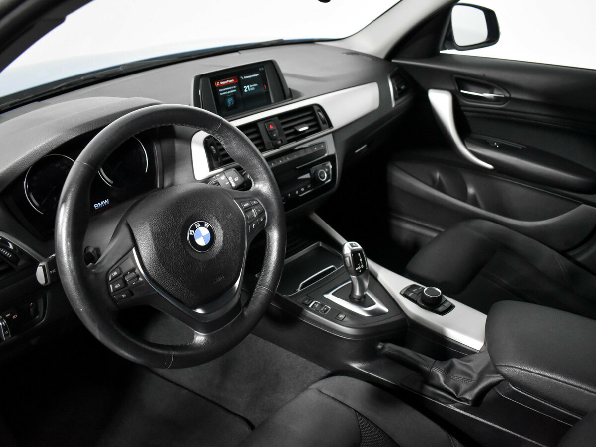 Купить BMW 1 серии 118i II (F20/F21) Рестайлинг 2, 2018, 49 000 км, фото №9